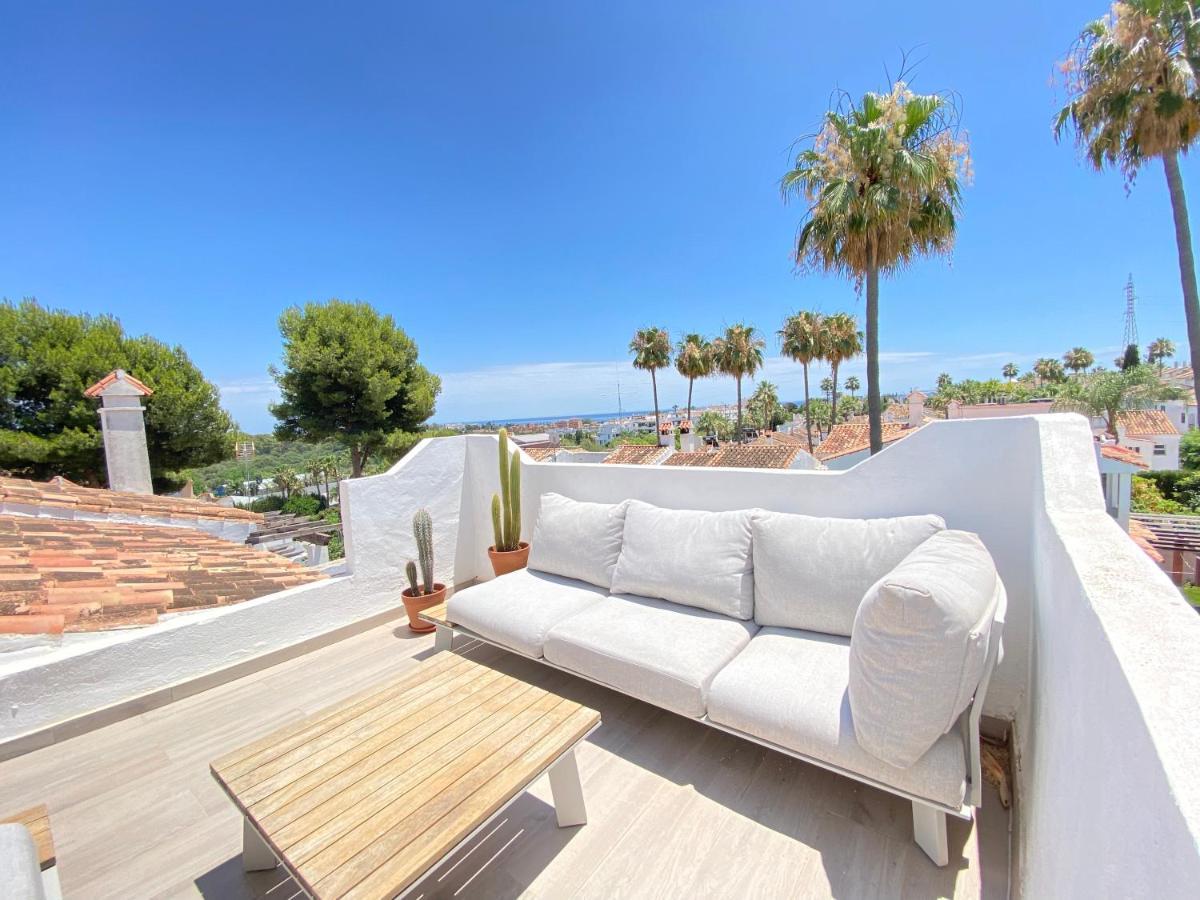 Townhouse W/Sea View & Garden Villa Estepona Buitenkant foto